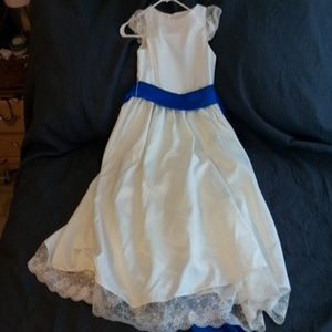 Girls off ivory Dress 👗